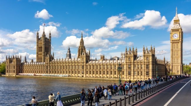 Законодательство об assisted suicide сталкивается с трудностями в Англии, Шотландии и Франции