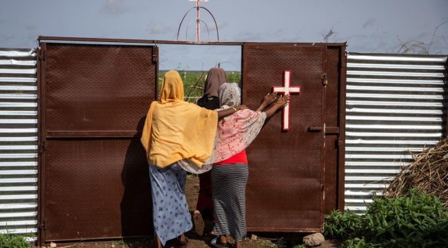 В Судане беспилотник армии убил не менее 11 христиан по пути на рождественскую службу