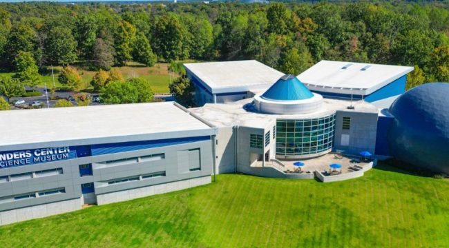 Wonders Center & Science Museum: крупнейший в мире музей науки, основанный на библейских ценностях