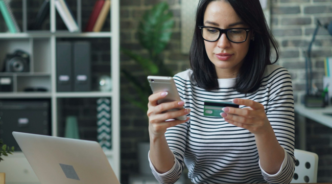 Благотворительная кампания «Разорви круг долгов» помогает британцам справиться с финансовой тревогой