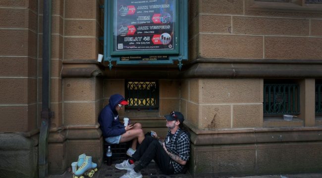 Бездомность в Австралии можно предотвратить: благотворительная организация призывает к активным действиям