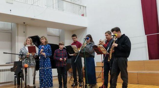 Музыка, поэзия и проповедь: в Тамбове прошел межцерковный вечер «Свет Рождества и Правда Крещения»