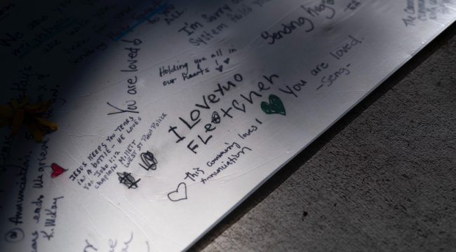 После трагедии в школе: родители ищут пути к исцелению