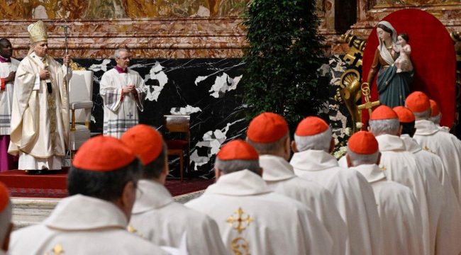 Папа Лев XIV кардиналам: «Служение начинается с единства и молитвы, а не с частных повесток»