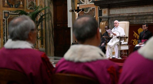 Папа: Церковные суды должны служить истине и заботиться о верующих