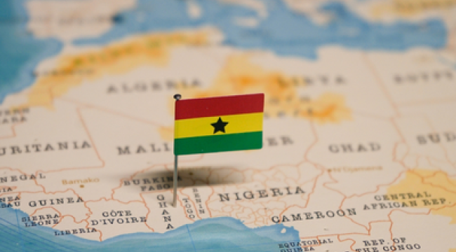 Молитва вместо таблеток: как в Гане евангельские лагеря стали заменой психиатрической помощи