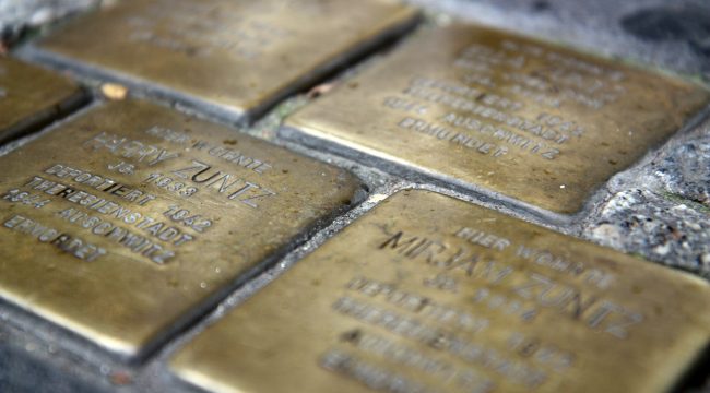 Заброшенный дом открывает историю еврейской семьи