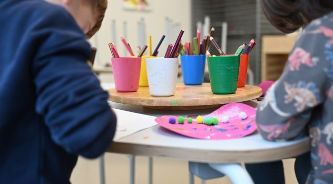 Каждая седьмая детская группа в Германии обеспечена квалифицированными кадрами