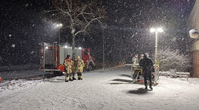 Более 30 тысяч человек остались без электричества в лютый мороз в Берлине