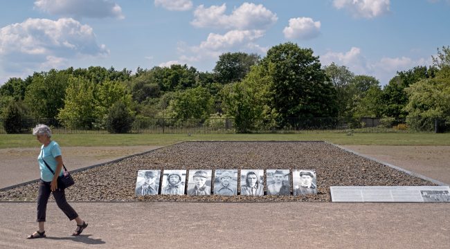 На местах памяти о нацизме фиксируются акты вандализма и политические инциденты
