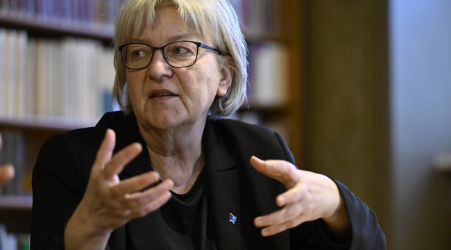 Церковь продолжает обсуждение мирной доктрины