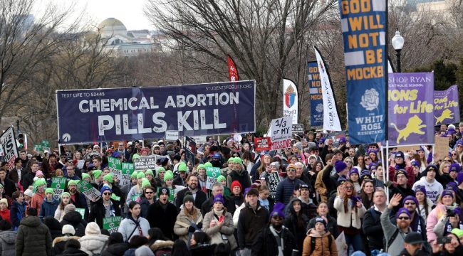 Первый год Трампа 2.0 оставляет сторонников защиты жизни в недоумении