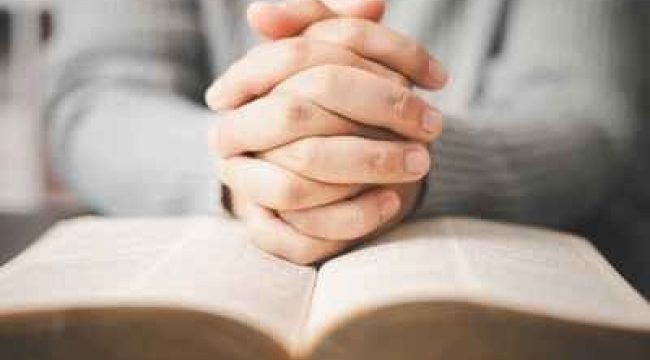Пять библейских стихов для углубления молитвы и встречи нового года с верой
