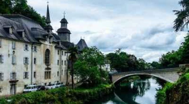 Закрытие исторического комплекса Нотр-Дам де Бетаррам: детали будут известны до лета