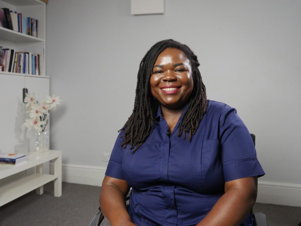 Дело против медсестры-христианки, выступившей в споре о трансгендерах, закрыто