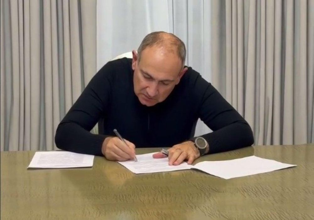 Пашинян и 10 епископов объявили о реформе Армянской Апостольской Церкви и создали Координационный совет