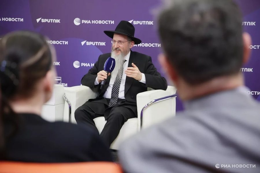 Главный раввин России и религиозные лидеры обсудят семейные ценности на круглом столе в Москве