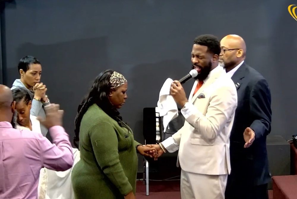 Пастор и бывший баскетболист осужден на 2,5 года за мошенничество с госпомощью и налогами