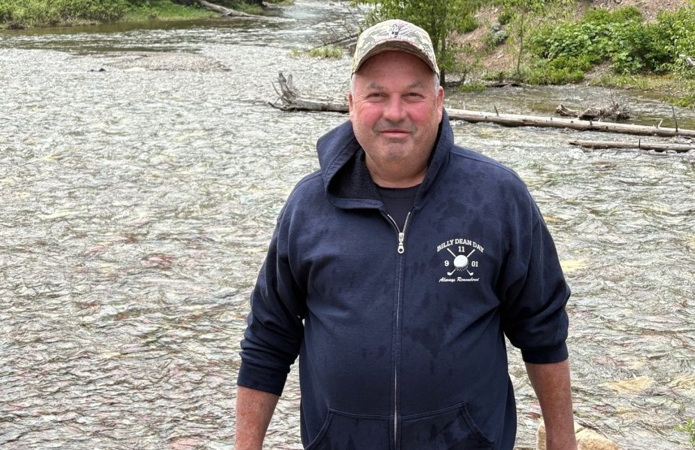 Умер бывший сержант NYPD и церковный дьякон, очищая снег для прихожан