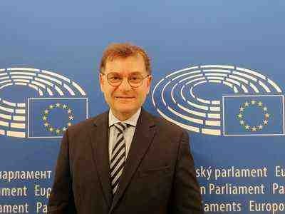 От информации к молитве: как христианские СМИ влияют на общественные дискуссии