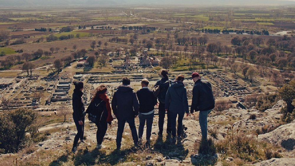 Как возникло христианство: исследование корней и развития