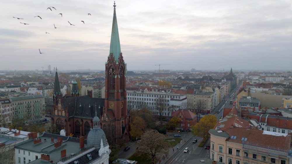 Климатическая нейтральность под алтарем: как берлинская церковь отапливается мини-ТЭЦ