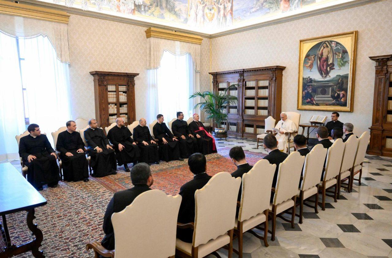 Папа Лев XIV: Дипломатия Ватикана — это не профессия, а «мыслящая любовь», рождённая из Евангелия