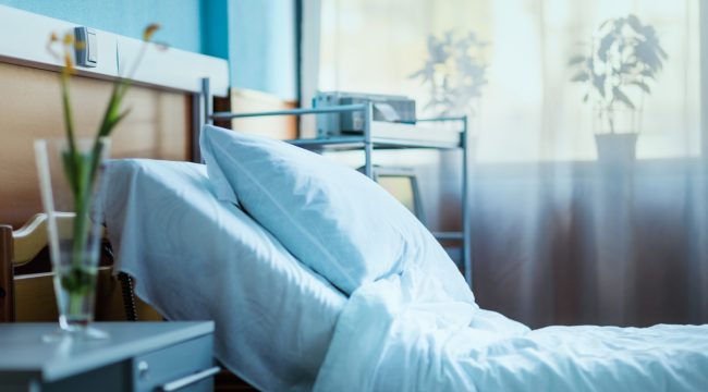 Дебаты о медицинском содействии самоубийству выявляют проблемы предлагаемых законопроектов