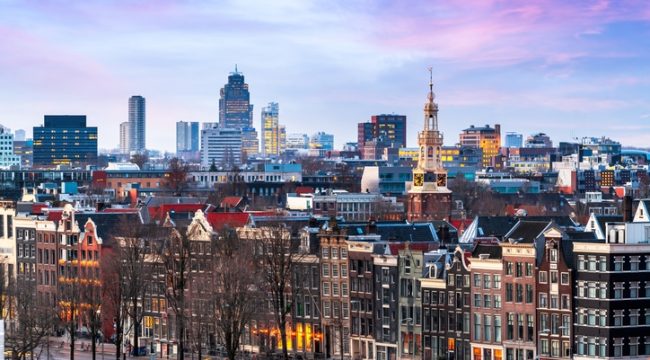 На границе двух культур: афганская христианка в Нидерландах