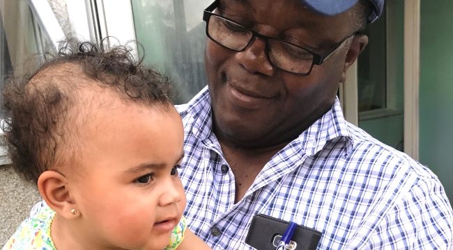 Юридическое вмешательство, чтобы предотвратить отказ NHS от жизнеобеспечивающего лечения