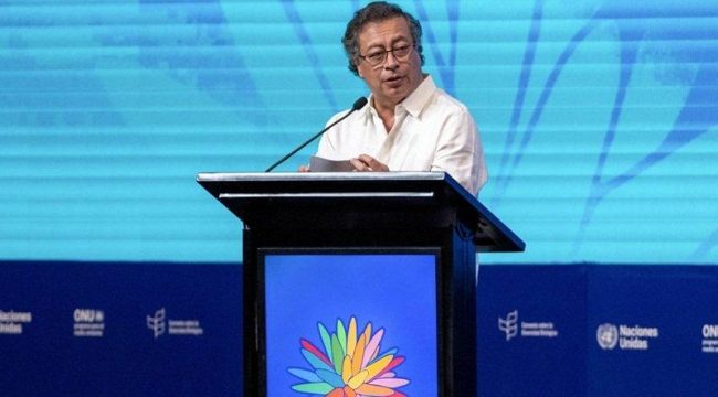 Президент Колумбии Густаво Петро шокировал страну заявлениями о Иисусе и Марии Магдалине