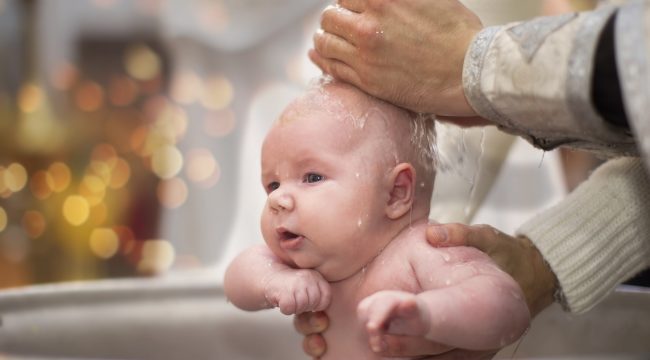 Нет, крещение младенцев — это не злоупотребление