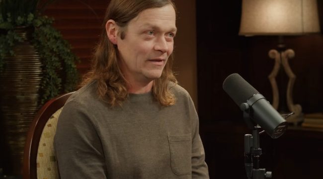 Брэд Арнольд, солист 3 Doors Down, скончался во сне от рака почек 4 стадии