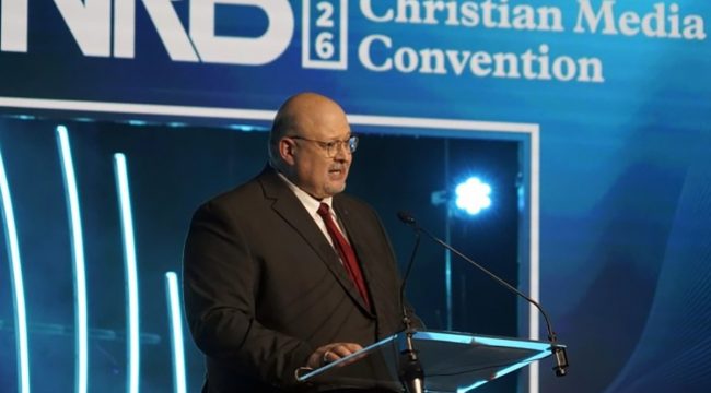 Трамп подчеркивает борьбу своей администрации с антихристианскими предвзятостями на NRB в Нэшвилле