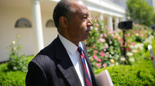 Советник Трампа доктор Бен Карсон станет главной звездой конференции в Далласе о вере и науке