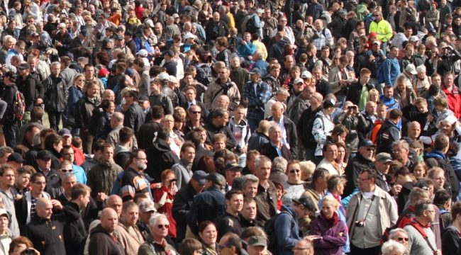 Какой источник угрозы для Европы более серьезен: миграция или национализм?