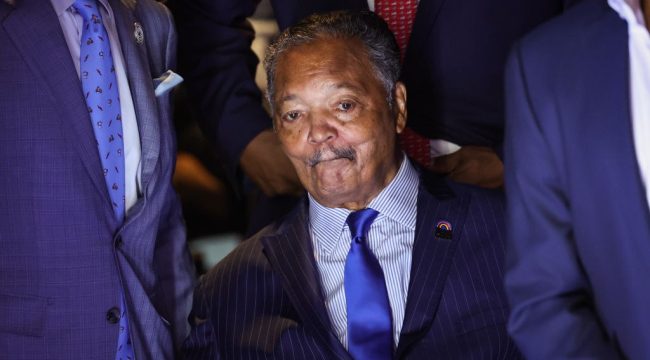 Умер правозащитник и двукратный кандидат в президенты США Джесси Джексон в возрасте 84 лет
