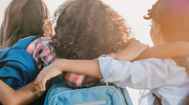 Пять библейских стихов для молитвы о детях в феврале