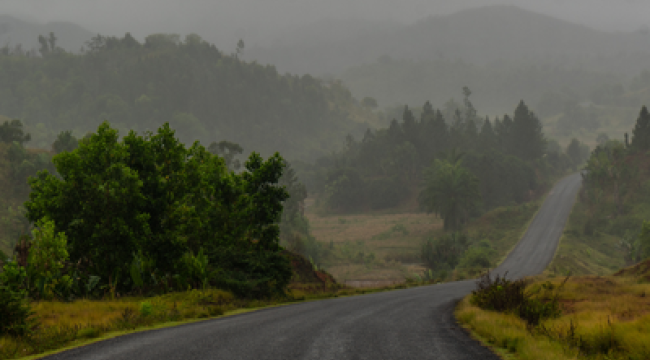 Молимся за Мадагаскар в условиях тропического циклона Гезани