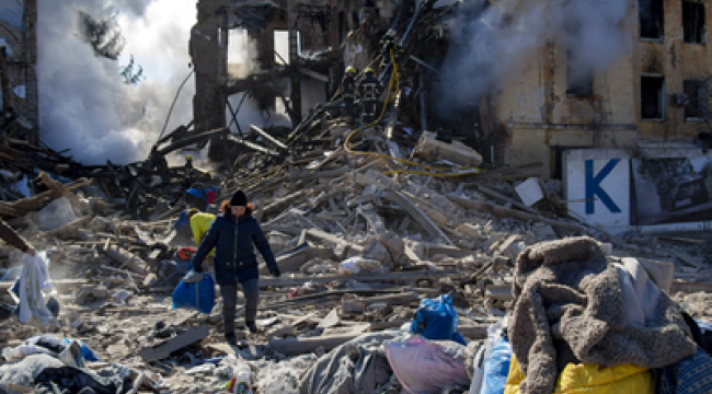 Четыре года войны: как украинцы продолжают жить несмотря на трудности