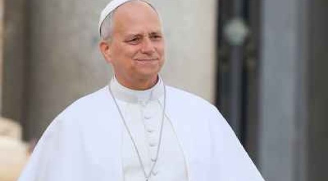 Папа призвал католические организации делиться правдой в условиях информационной войны с ИИ