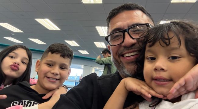 Сказать «Добро пожаловать, незнакомец» легко. Но принять малыша в дом – это совсем другое.