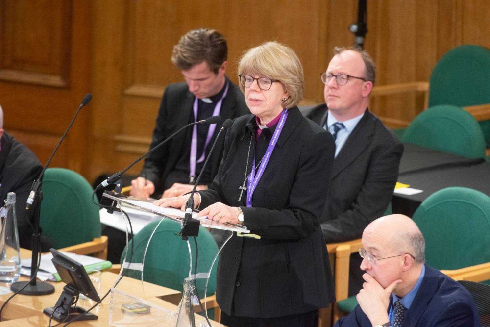 Сара Маллаи призывает создать новый завет для неоплачиваемых помощников по уходу