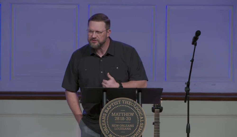 Университет Труэтт Макконнелл назначил Ларри Лайона новым президентом