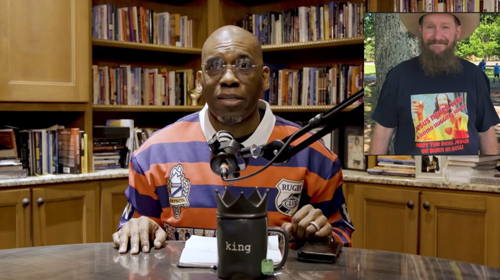 Пастор Джамал Брайант требует ареста протестующего, который оскорблял прихожан в его церкви