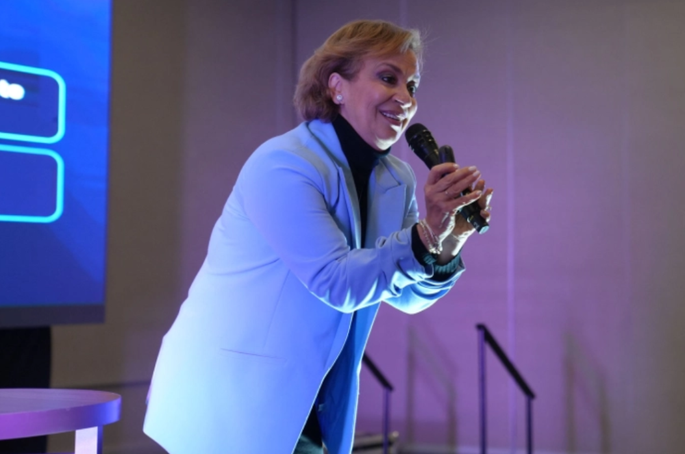 Спикер медиа-саммита акцентирует внимание на духовной власти в коммуникации