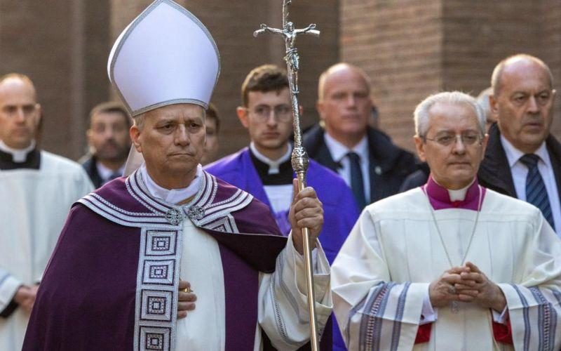 Папа Лев XIV: Пепел поста несет «тяжесть горящего мира»