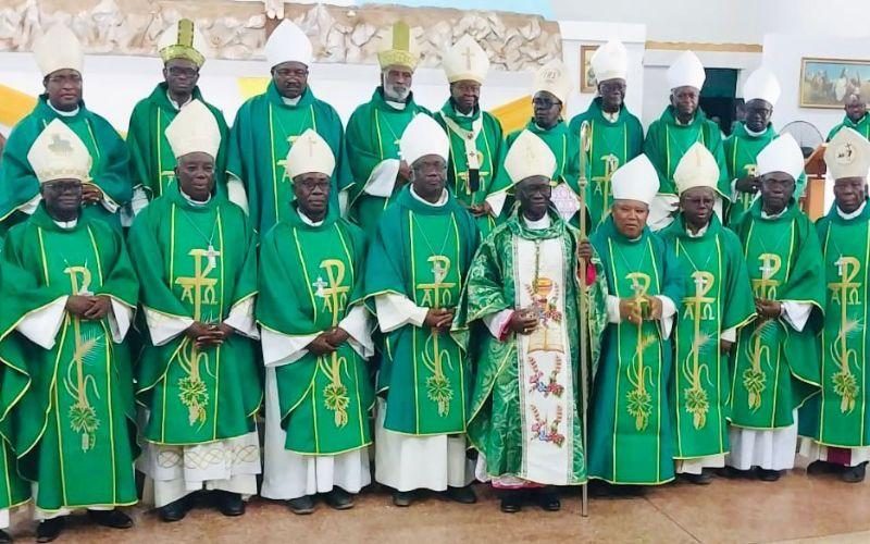 Католические епископы Ганы осуждают задержки выплат и призывают к спасению гангского какао