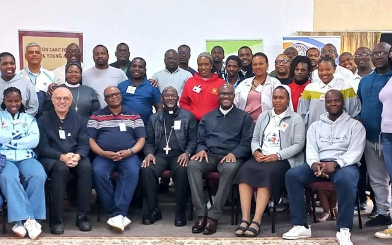 Образование молодежи должно стать общей ответственностью: мнение католического епископа Южной Африки