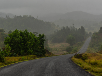 Молимся за Мадагаскар в условиях тропического циклона Гезани